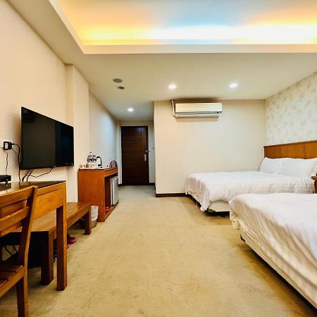 Mucha Boutique Hotel Yilan Екстер'єр фото
